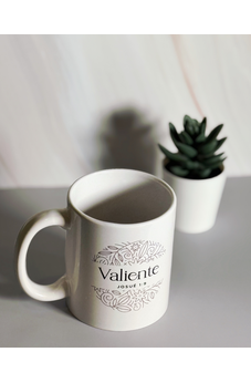 Image of Taza Minimalista: Valiente