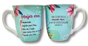 Taza Amada y Bendecida  "Mujer eres Bella"