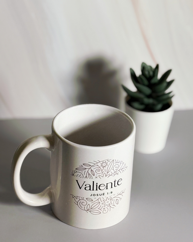 Image of Taza Minimalista: Valiente